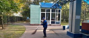 Працівники КП «Сервісний центр» провели черговий санітарно-технічний день